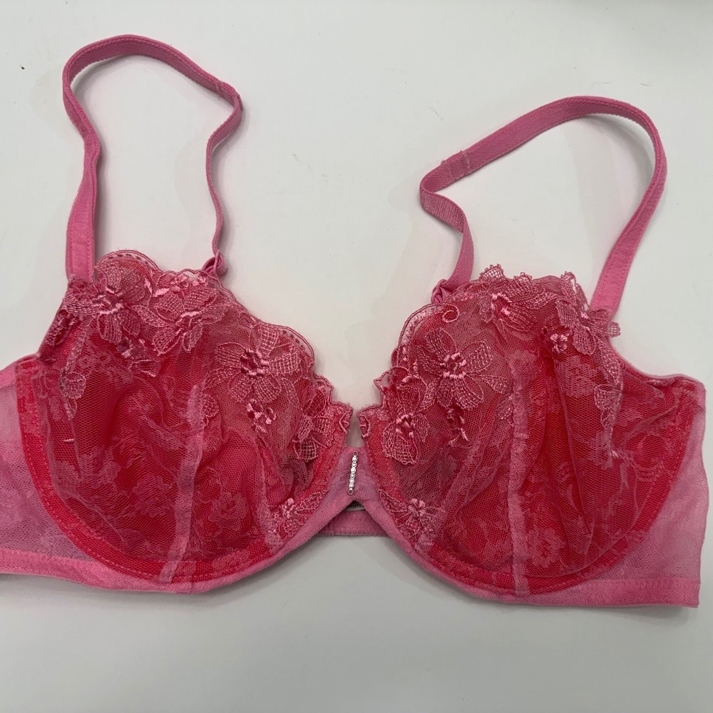 Victoria's Secret Push Up Without Padding 36C pink